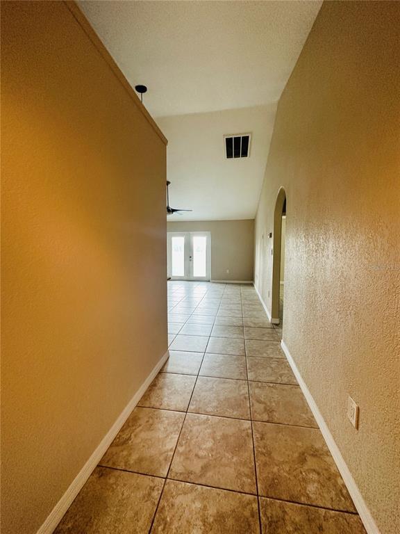 Building Photo - 11249 Mandarin Dr