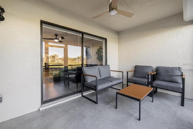 Building Photo - 16320 Kelly Cove Dr