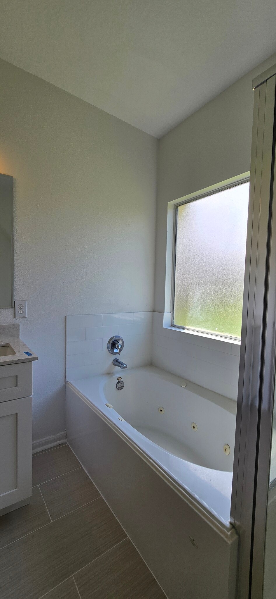 PRIMARY BATH - 25315 Sierra Woods Ln