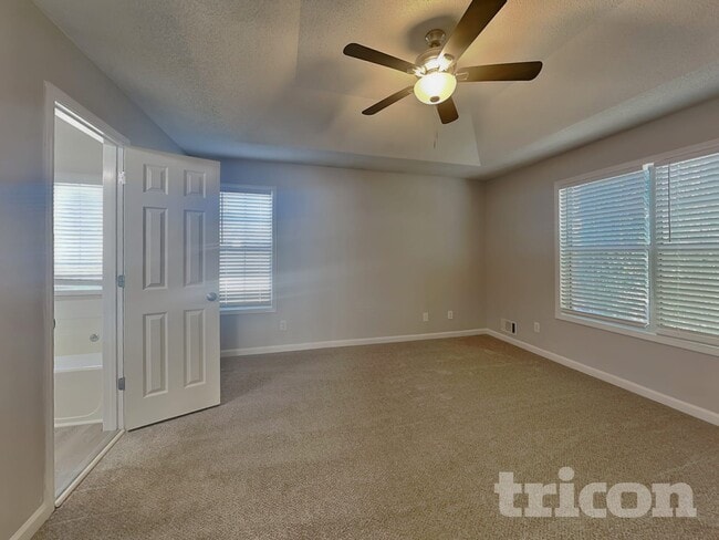 Building Photo - 118 Valleydale Dr