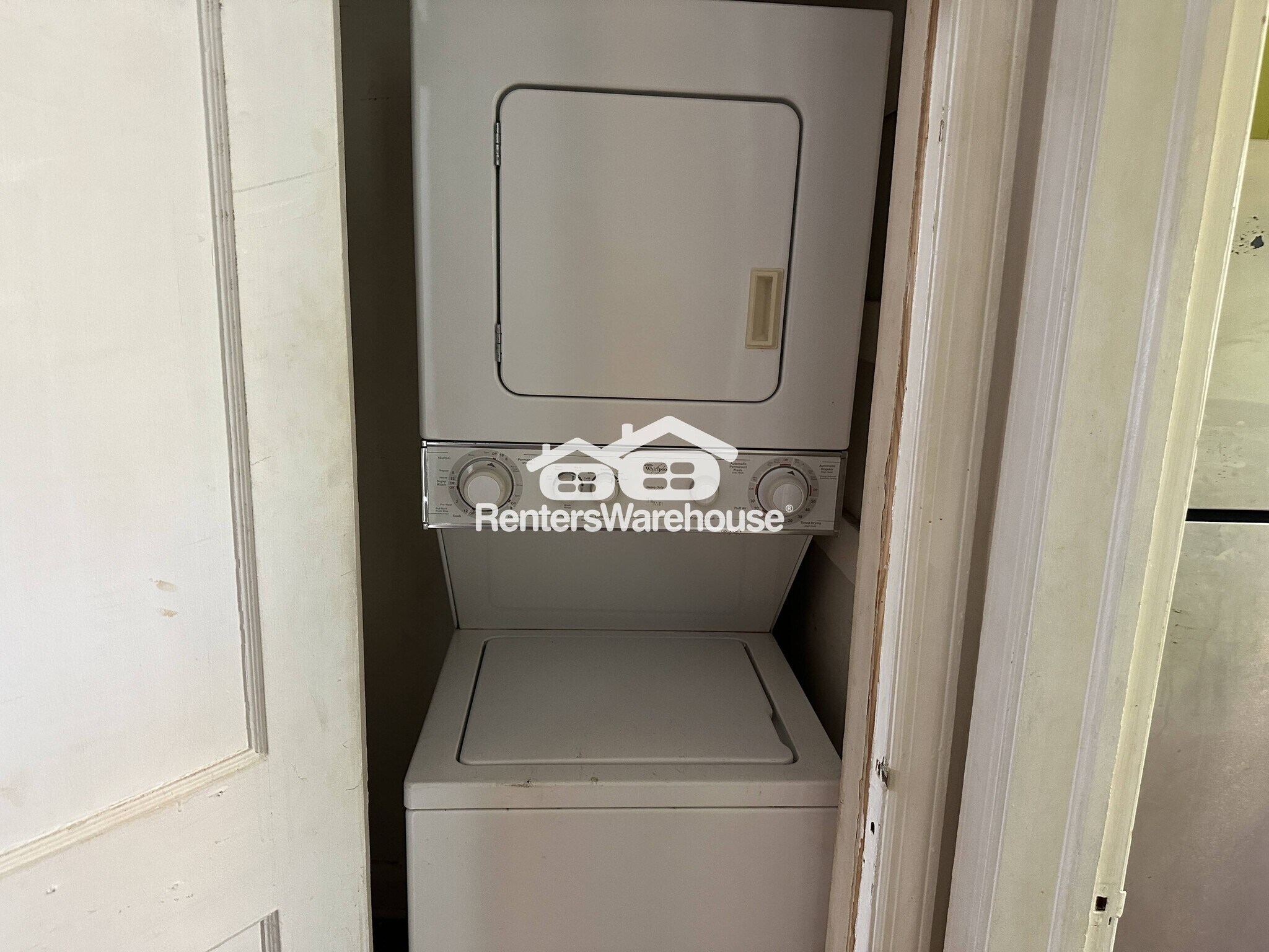 Building Photo - 1014 Dartmouth Rd