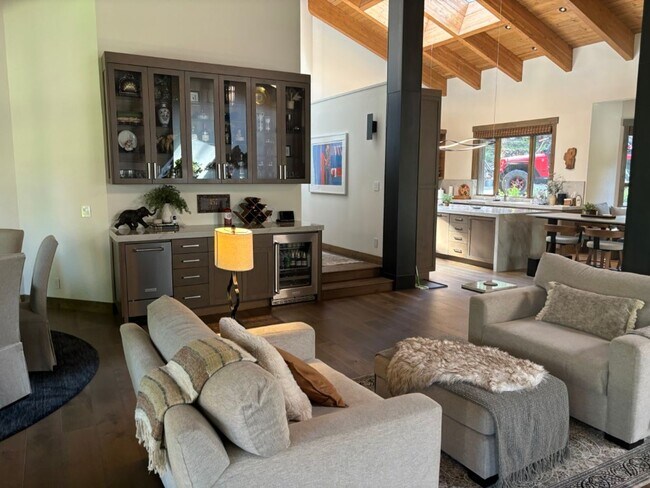 Building Photo - Winter Season Rental - The Estates in Incline Village, Nevada