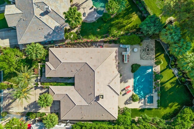 Building Photo - Villa Marbella Getaway w/ Pool & Spa