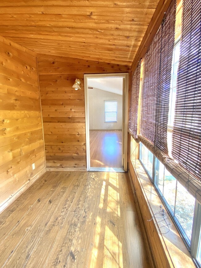 Building Photo - 4069 Christopher Ln