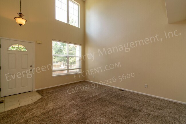 Building Photo - 2820 Golden Wheat Ln