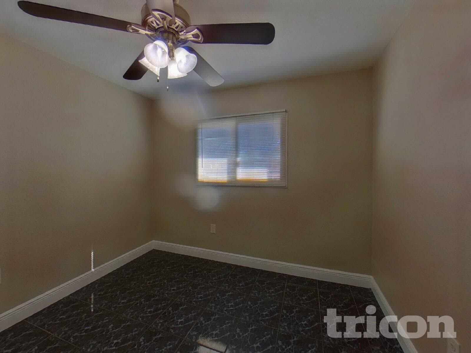 Building Photo - 8104 Plunkett Ave