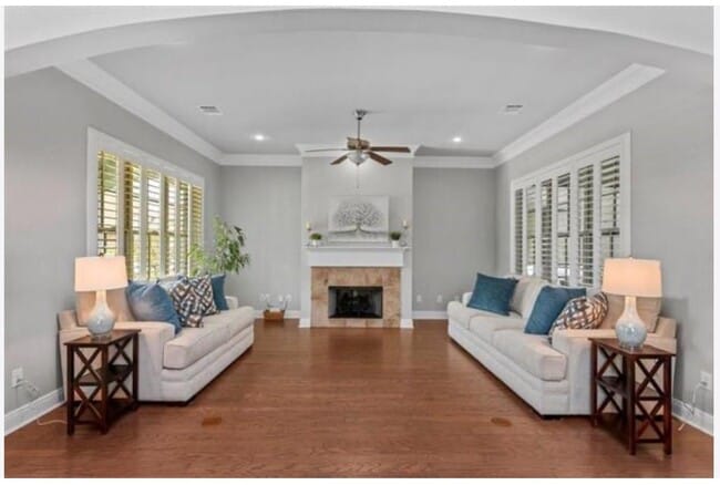 Building Photo - 3895 Jasmine Blvd