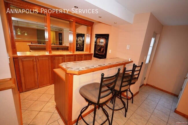 Building Photo - 7 Woodbent Dr
