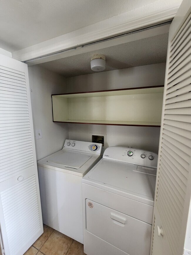 Building Photo - 3103 Rio Grande Trail