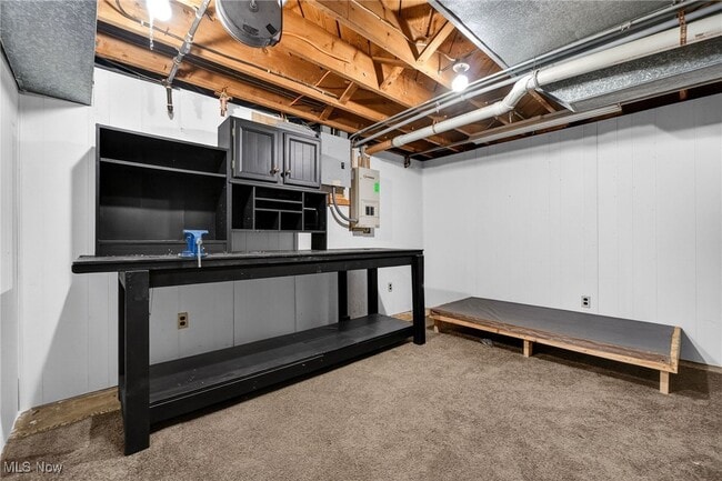 Building Photo - 8310 Broadview Rd