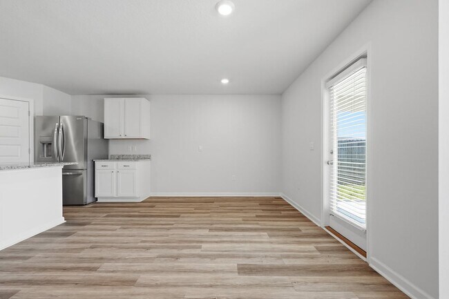 Building Photo - 941 Sandbar Loop