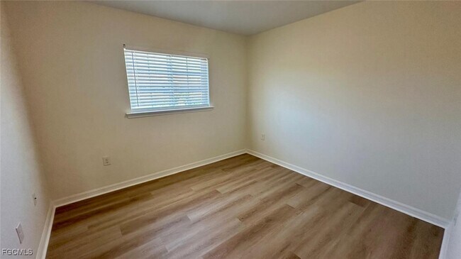 Building Photo - 3757 Crofton Court