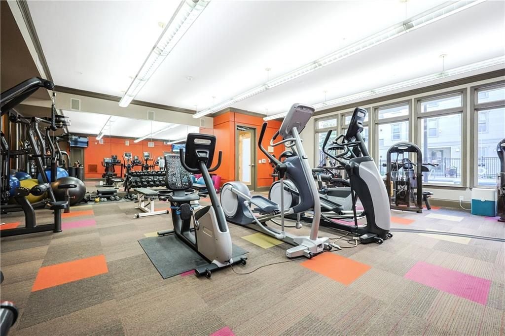 Building Photo - 1000 Providence Pl