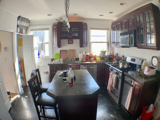 Building Photo - 200 Hyde Park Ave