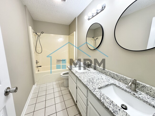 Building Photo - 307 Briarcliff Dr