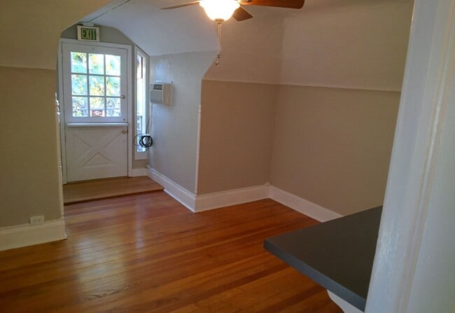 Building Photo - LOCATION LOCATION!! Coveted City Park neighborhood! Move in special $500 off 1st months' rent!