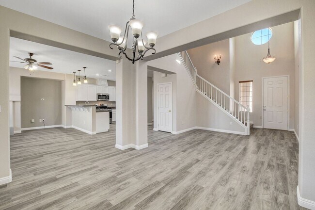 Building Photo - TWO STORY CUL-DE-SAC HOME, 3 BEDROOM 2.5 BATH HOME