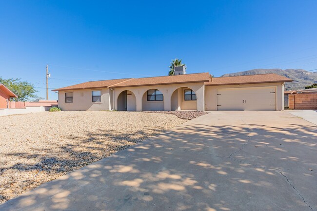 Primary Photo - Beautiful Home with a Pool