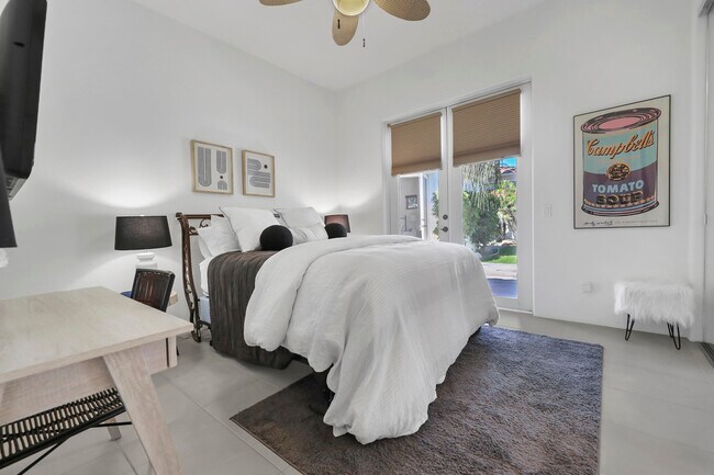 Building Photo - 267 Loch Lomond Rd