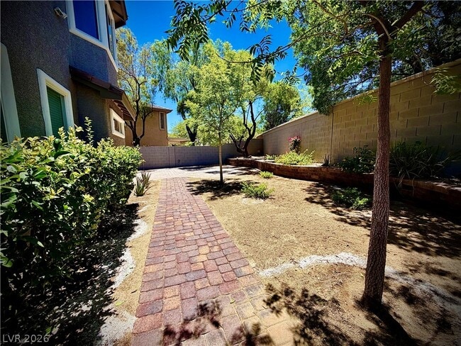 Building Photo - 3347 Chesterbrook Ct