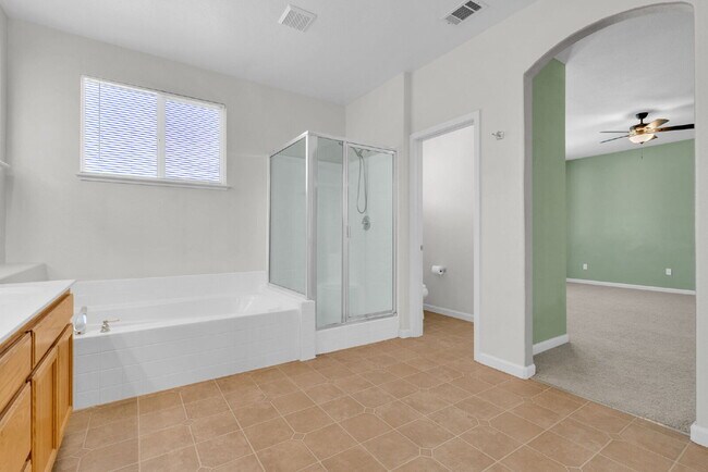 Building Photo - 101 Johnson Ln