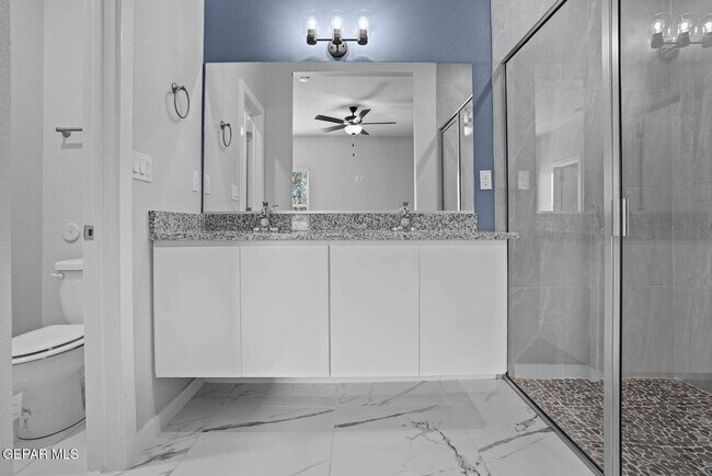 Building Photo - 11492 Summer Dr