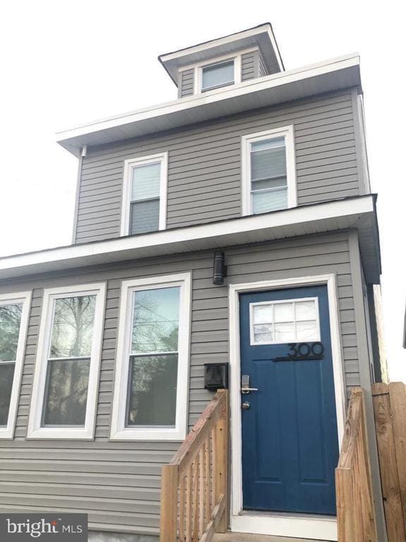 Building Photo - 300 D'Arcy Ave