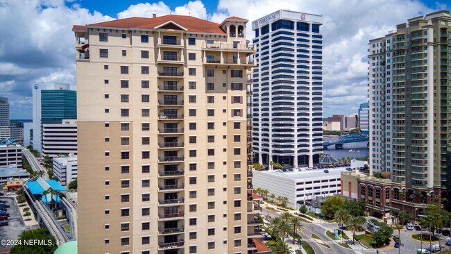 Building Photo - 1478 Riverplace Blvd