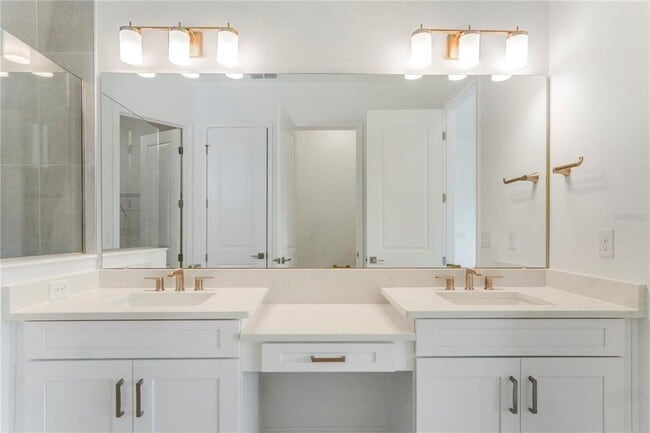 Building Photo - 16120 Volterra Point