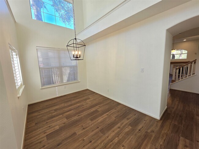 Building Photo - 46 Dalea Pl