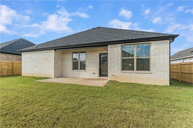 Building Photo - 6903 SW High Meadow Blvd