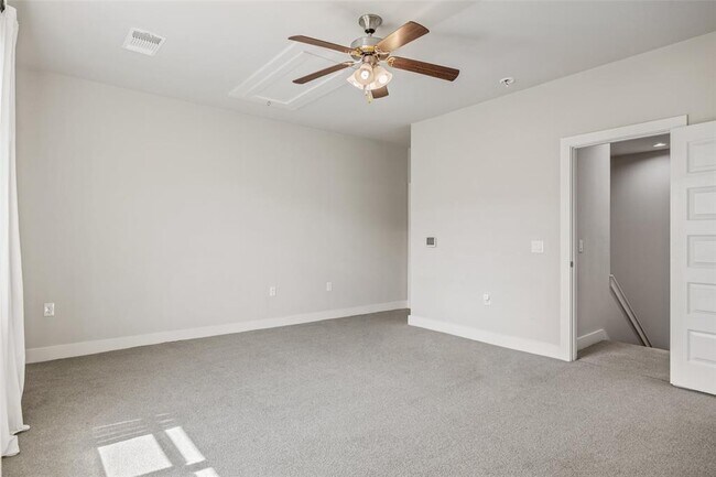 Building Photo - 12218 Cottage Promenade Ct