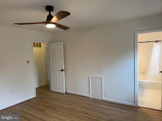 Building Photo - 5257 Leestone Ct