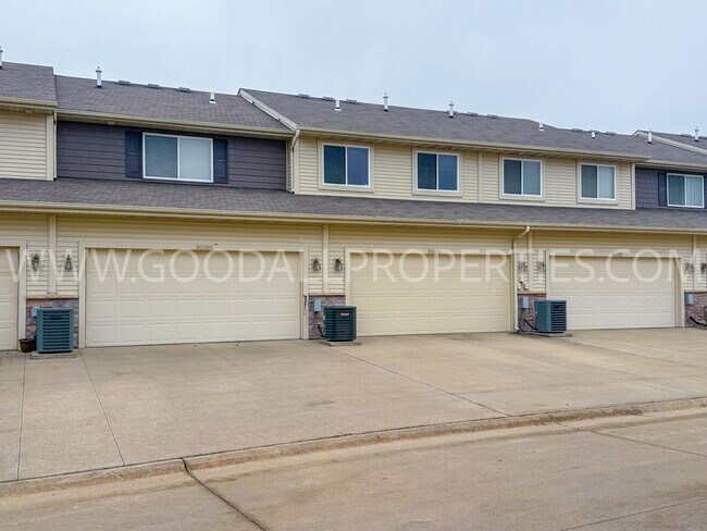 Building Photo - 3 Bedroom 2.5 Bathroom with a 2-car attached garage end unit