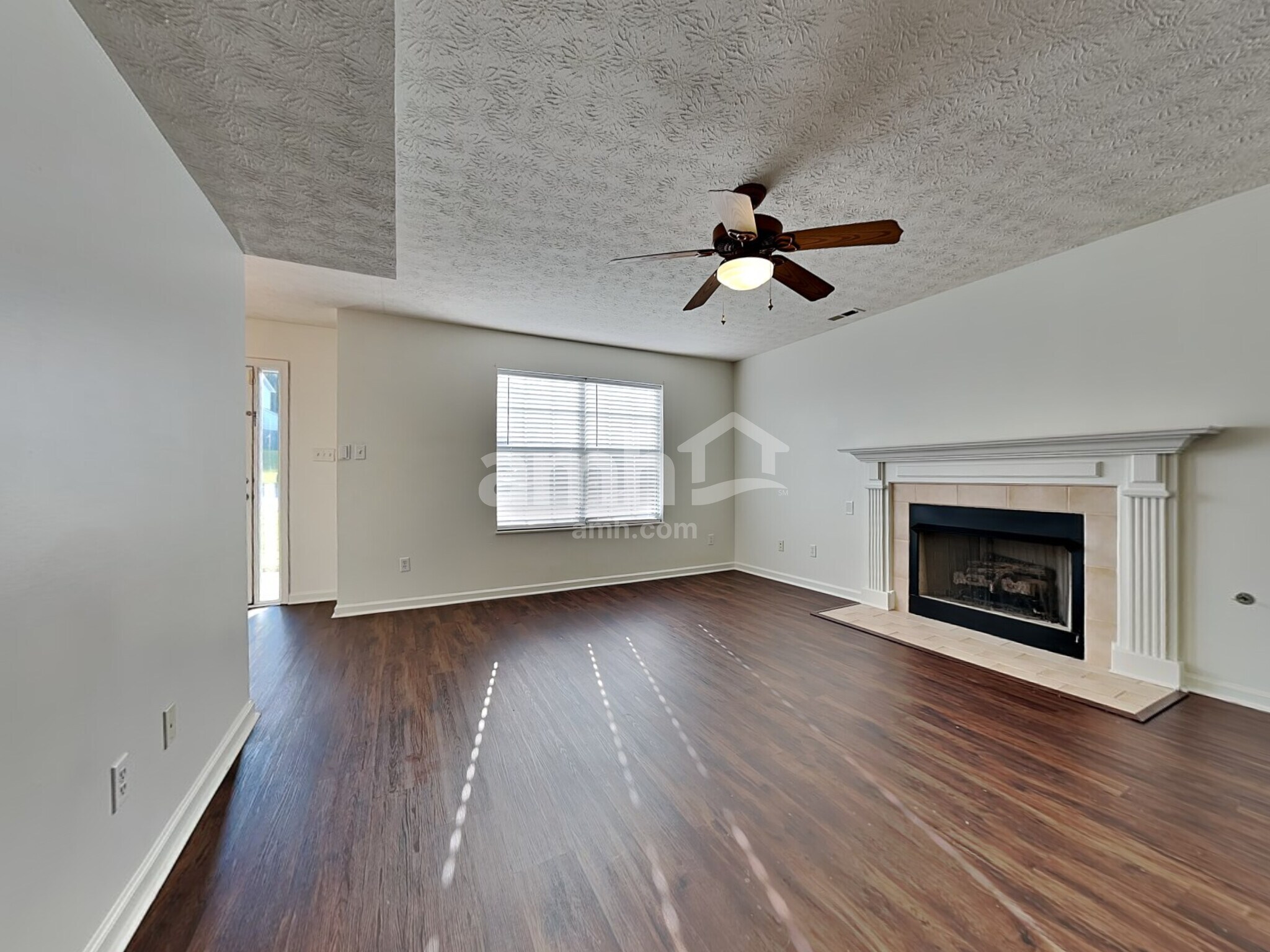 Building Photo - 7146 Mountain Mist Ln