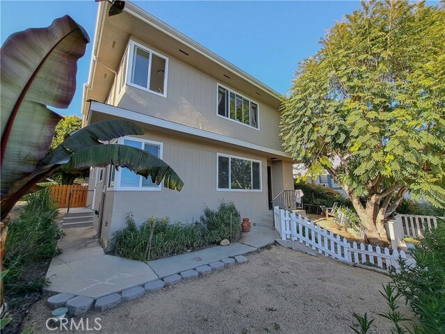 Building Photo - 925 Poli St