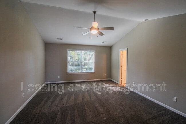 Building Photo - 1149 Sumner Ave