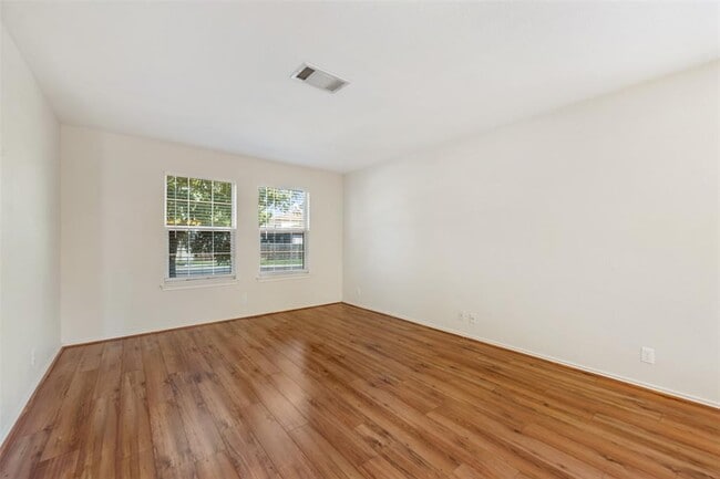 Building Photo - 2022 Killians Way