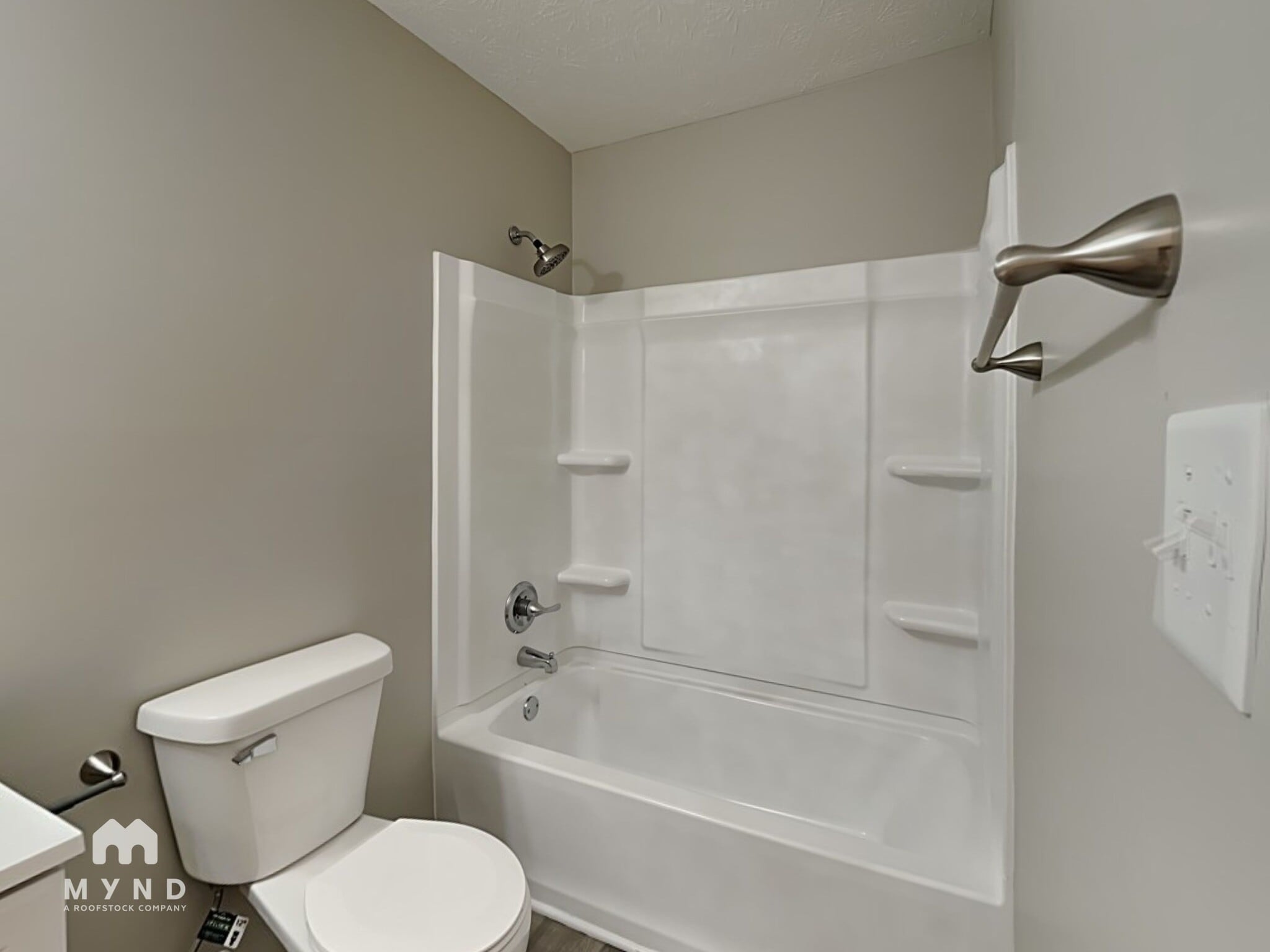 Building Photo - 1752 James Run Way