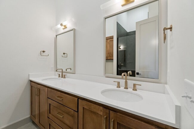 Building Photo - Natural Soul, Modern Flow, Your Boho Escape Awaits!