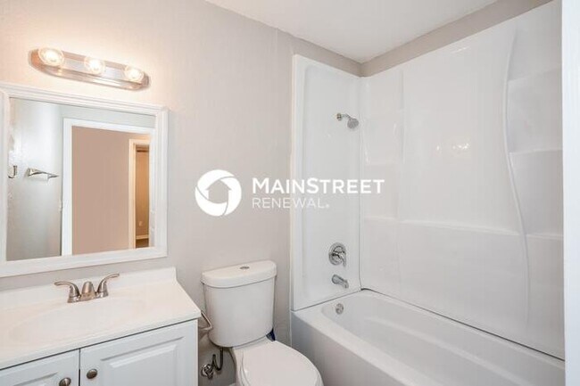 Building Photo - 3 Bedroom Pet-Friendly Home in Venice, FL ...