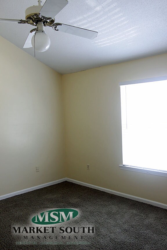 Building Photo - **APPLICATION PENDING!** WILMINGTON ISLAND...