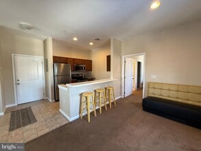 Building Photo - 2 S 3rd St