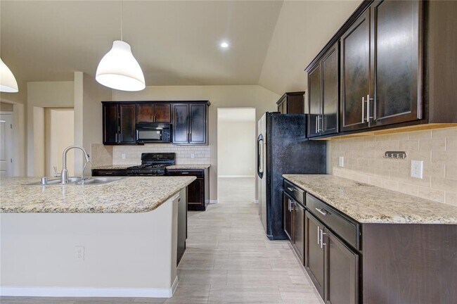 Building Photo - 17834 Royal Breccia Ln