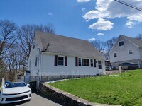 Building Photo - 85 Gilman St