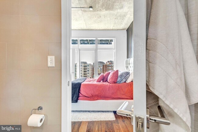 Building Photo - 1515 15th St NW