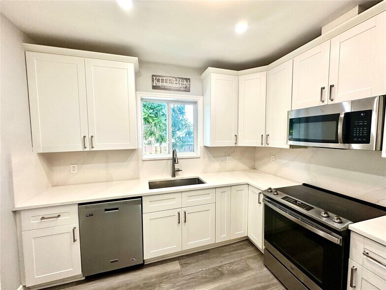 Building Photo - 367 NW 153rd St