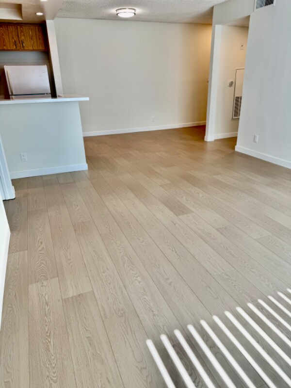 Building Photo - 5259 Cartwright Ave