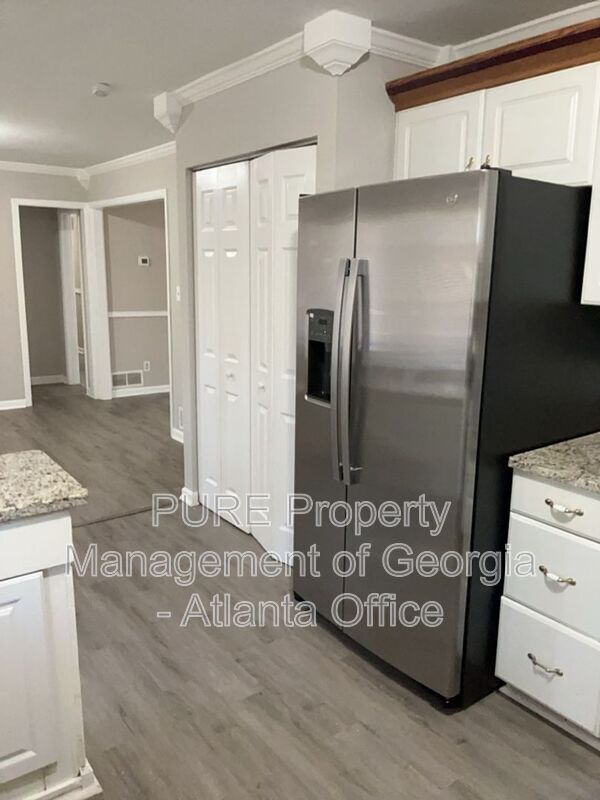 Building Photo - 2190 Kennesaw Due West Rd NW