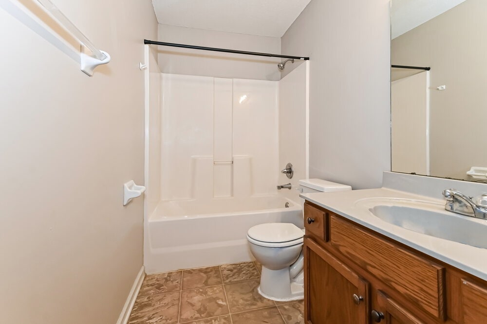 Building Photo - 12749 Fox Hunter's Dr